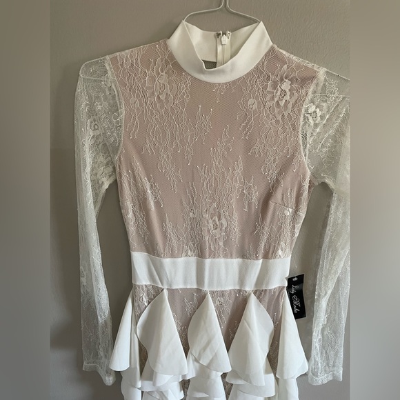 ALAMOUR BLITHE LA NWT lace gown maxi dress - Picture 9 of 9